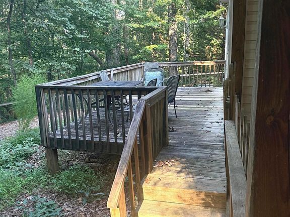 5th image of 550 Washboard Rd