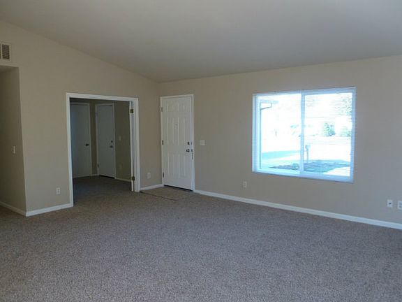 3rd image of 1151 Monica Dr