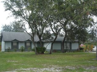 1735 Sand Pine Trl, Deland, FL 32724
