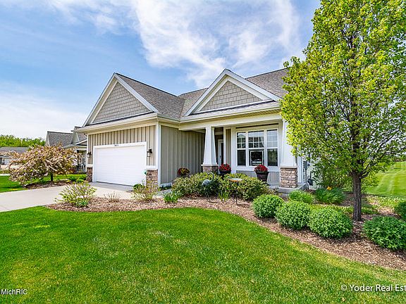 2nd image of 5611 Stony View Dr NE
