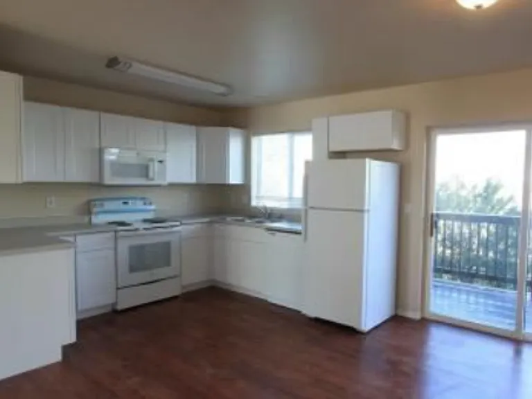 1779 W Kagy Blvd — Photo 4