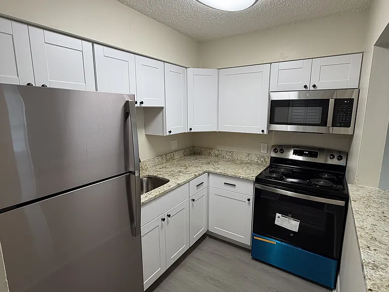 5290 70th Ave N, Pinellas Park, FL 33781 — Photo 4