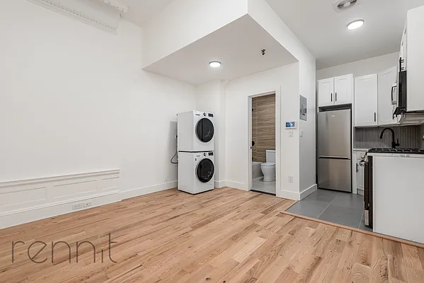 Rented by Rennit Inc. | media 2