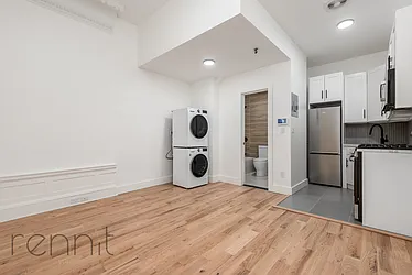 Rented by Rennit Inc.