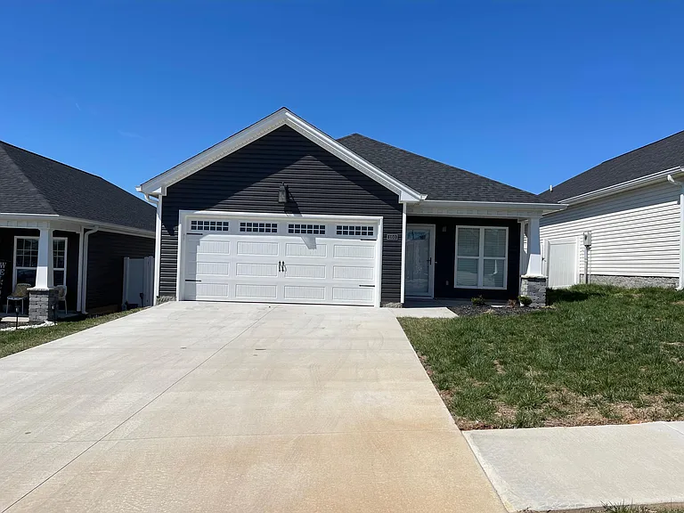 103 Seabiscuit Ct — Photo 2