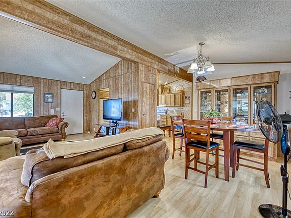 5th image of 2924 Gavilan Ln