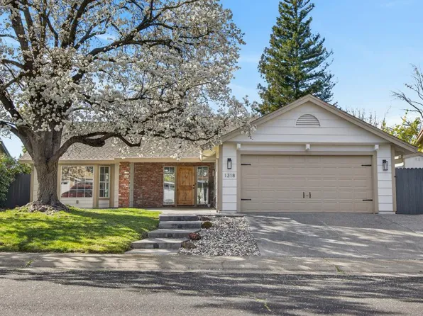 1318 Rolling Hills Dr, Roseville, CA 95661