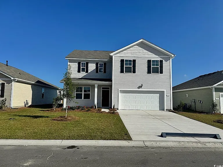 4 bed, 2.5 bath, 2340 sqft, $2,550 — Photo 1