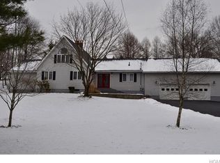 562 S Plank Rd, Westtown, NY 10998