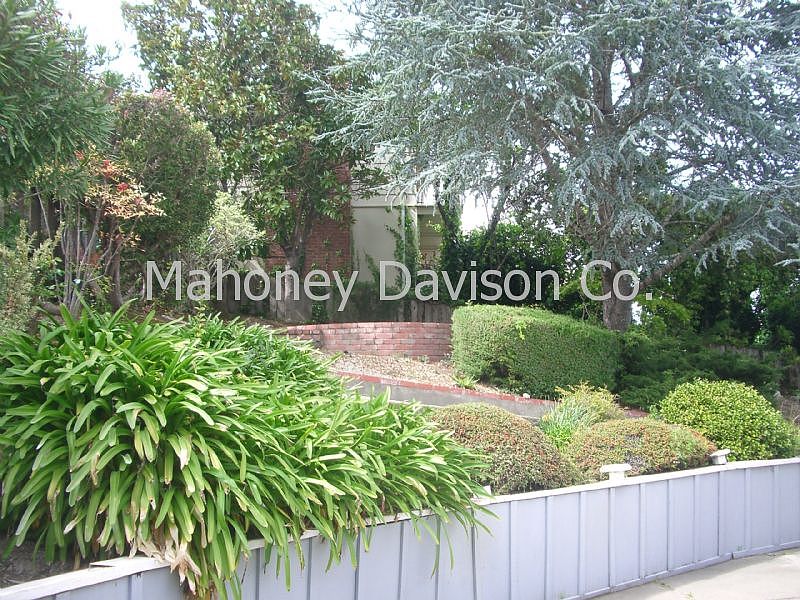 39 La Cresta Dr, Petaluma, CA 94952 Zillow