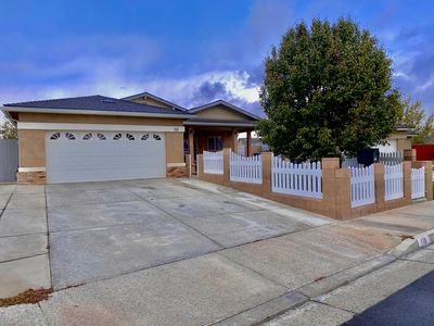 119 Brentwood Dr, Tehachapi, CA, 93561