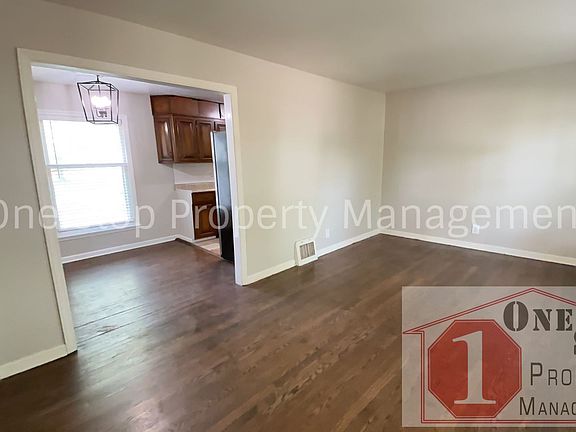 3rd image of 10517 E 25th Ter S