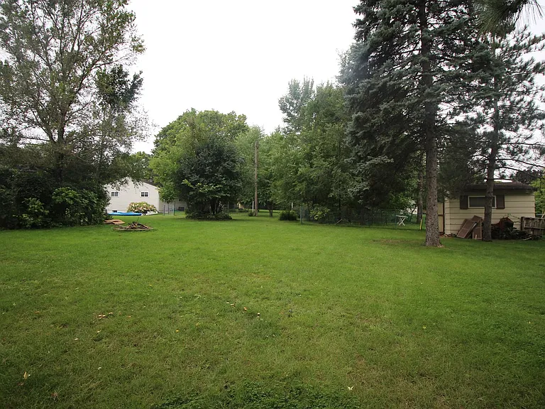 4136 Kings Dr — Photo 15