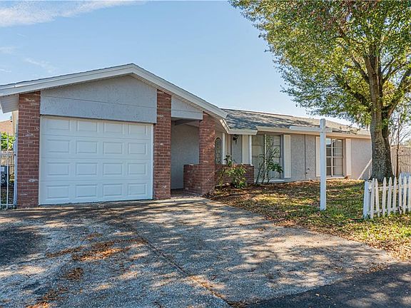 2nd image of 10102 Chimney Hill Ct