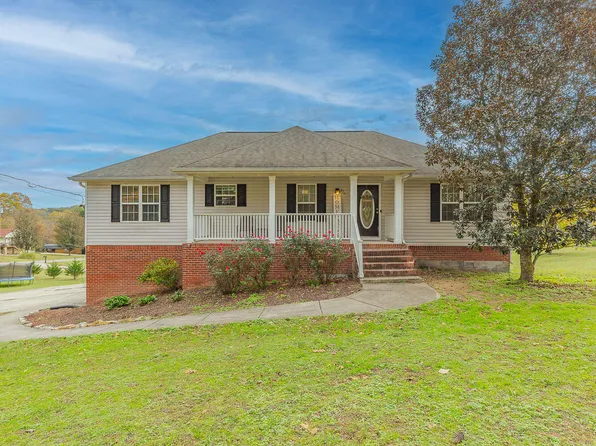 270 Lauren Cir, Chickamauga, GA 30707