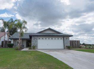 641 Orchid Dr, Bakersfield, CA 93308