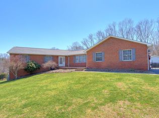 6520 Hazelwood Dr, Dublin, VA 24084
