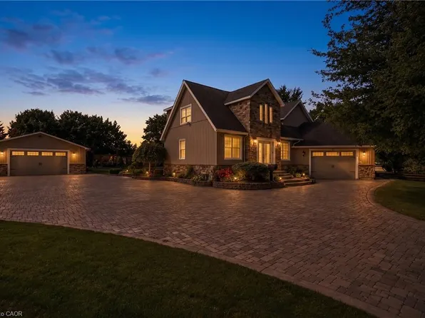 17 Athlone Rd, Cambridge, ON N1R 1J1