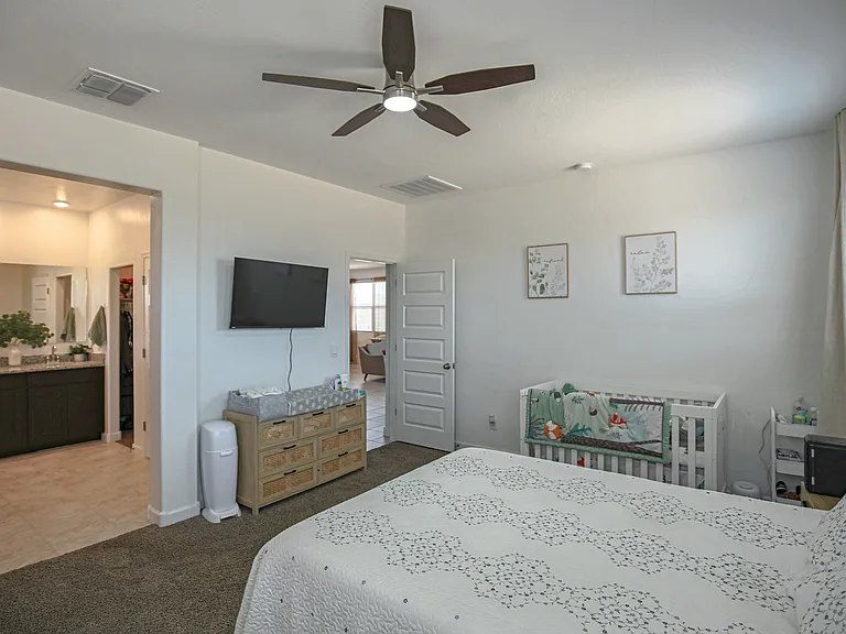 40120 W Venture Rd — Photo 17