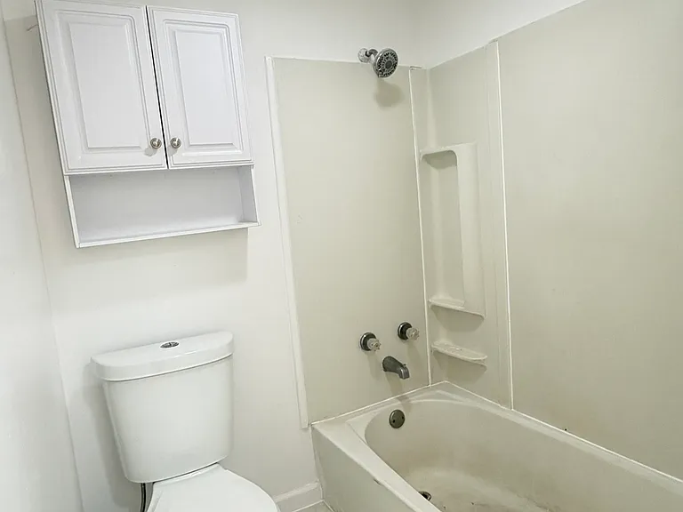 113 Southview St — Photo 8