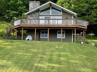 133 Rogers Rd, White River Junction, VT 05001