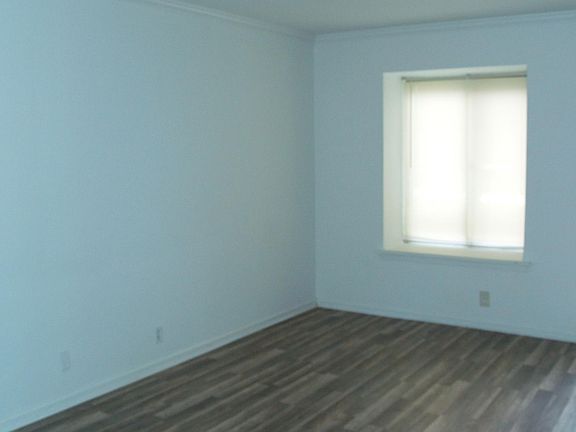 2nd image of 6580 Poplar Woods Cir S APT 2