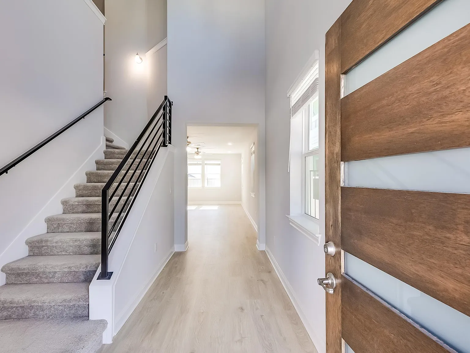 4 bed, 2.5 bath, 2253 sqft, $2,650 — Photo 4