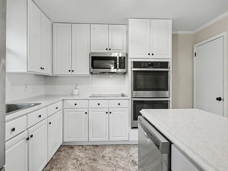 121 Jacksonian Dr — Photo 7