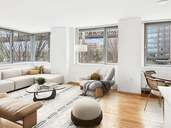 425 Main St APT 3P, New York, NY 10044