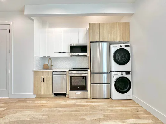 Rented by Doorway NYC, LLC | media 4