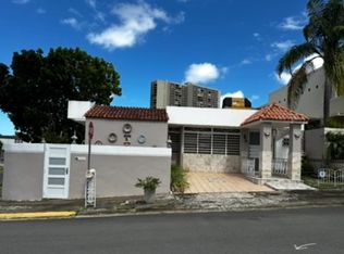 W4 20 Calderon De La Arch, San Juan, PR 00926