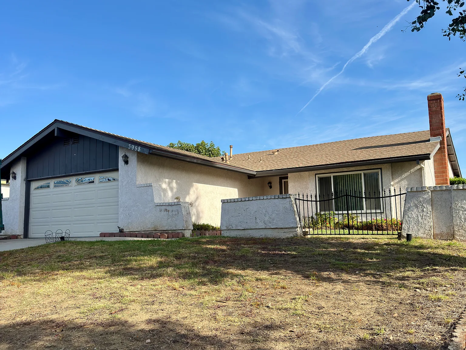 3 bed, 1554 sqft, $3,400 — Photo 2