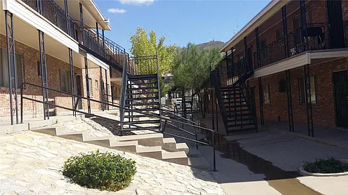 Cliff Terrace Apartments Photo 1