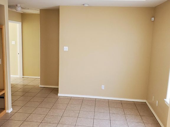 4th image of 1916 Upland Dr APT 3
