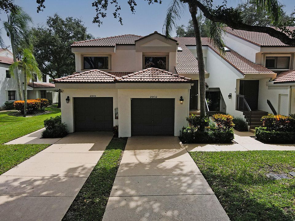 1st image of 2902 Black Oak Court #2902