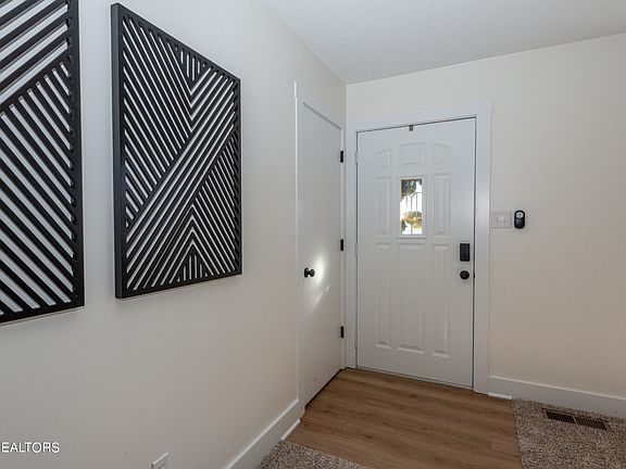 5th image of 5201 Pryor Dr