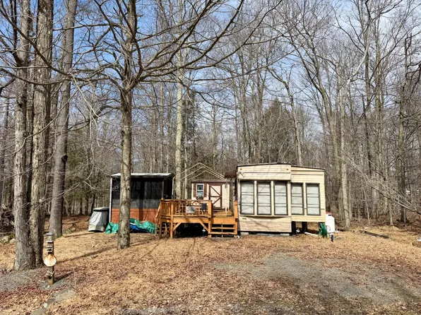 92 Hemlock Trl, Gouldsboro, PA 18424