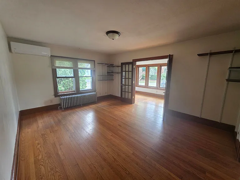506 Springdale St — Photo 10