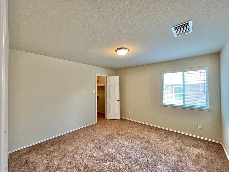 3311 Lorne Dr — Photo 24