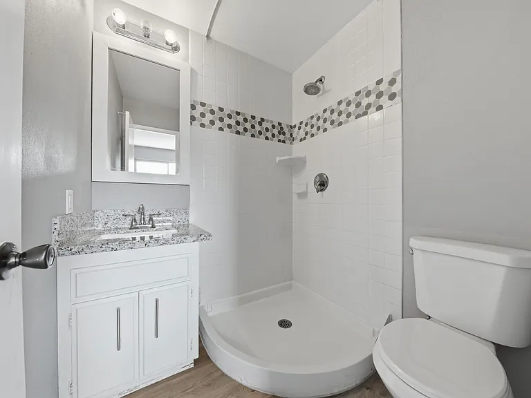 248 Greenbriar Townhouse Way — Photo 16