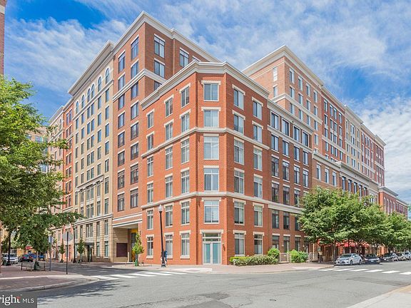 2nd image of 1201 N Garfield St APT 203