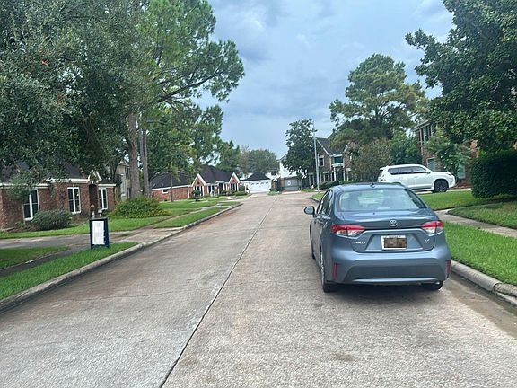 5th image of 2128 Wimbleton Ct