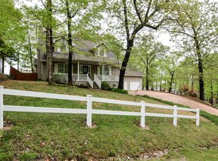 155 Mockingbird Ct, Ridgedale, MO 65739