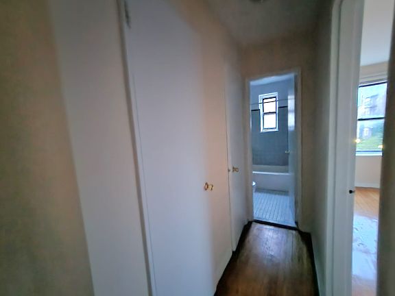 2nd image of 13947 86th Ave #F3