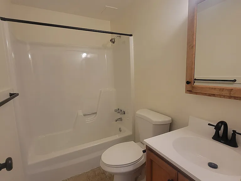 Meadowbrook Village — Photo 10