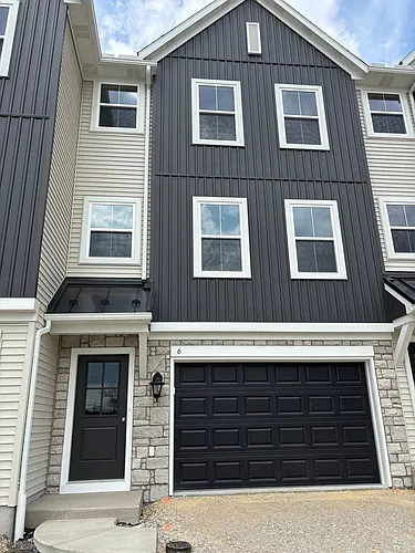 6 Meredith Way Photo 1