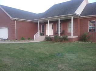 206 S Howard St, Bardstown, KY 40004