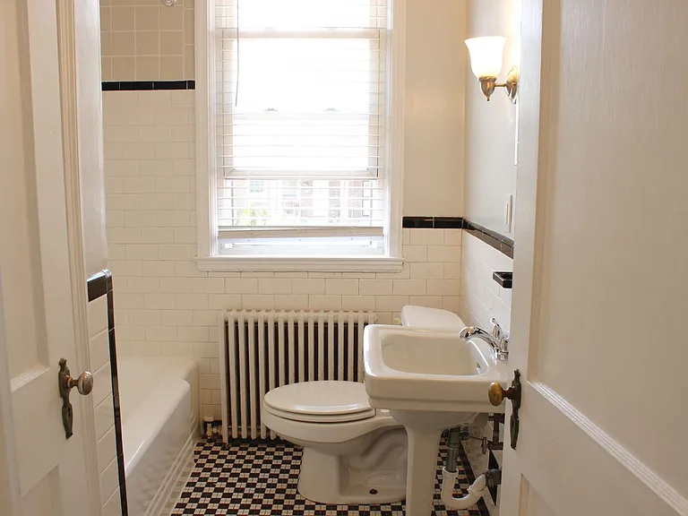 3515 Parklawn Ave — Photo 14