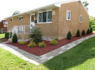 218 Donnell Rd, Lower Burrell, PA 15068