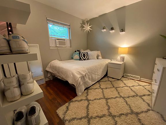 Bedroom #1